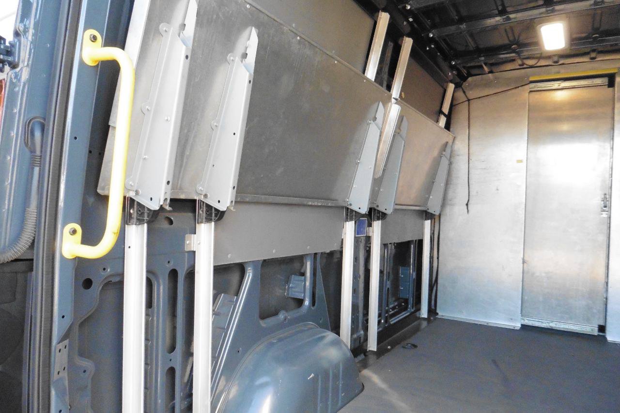 Used 2019 Mercedes-Benz Sprinter 144 image 16