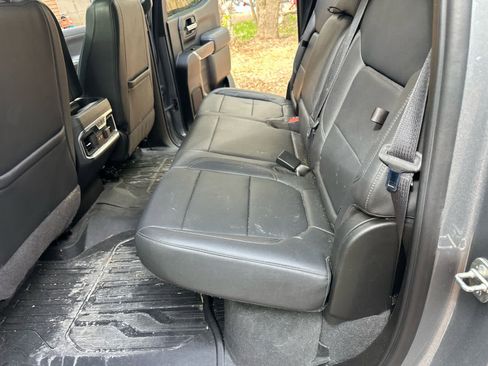Used 2021 GMC Sierra 1500 SLT w/ SLT Convenience Package AWD/4WD image 3