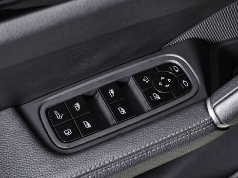 Used 2020 Porsche Cayenne E-Hybrid AWD/4WD image 26