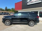 Used 2017 Ford Explorer Limited image 2