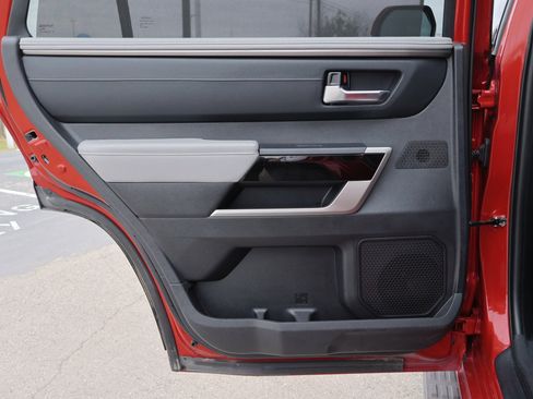 Used 2023 Toyota Sequoia Limited image 31