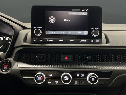 Used 2024 Honda CR-V LX image 12