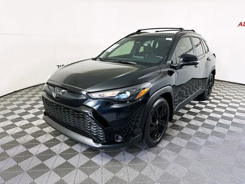 Used 2024 Toyota Corolla Cross AWD Hybrid image 7