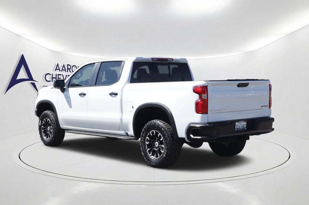 Used 2024 Chevrolet Silverado 1500 ZR2 AWD/4WD image 7