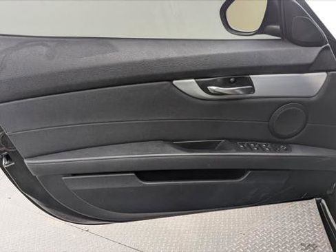 Used 2014 BMW Z4 sDrive35i image 13