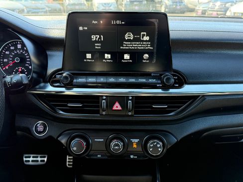 Used 2020 Kia Forte GT-Line FWD image 16