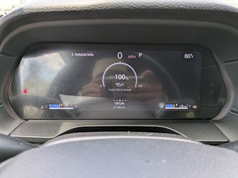 Used 2024 Jeep Grand Cherokee Limited image 22