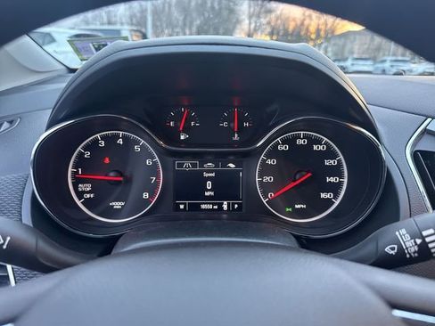 Certified 2019 Chevrolet Cruze LT w/ Convenience Package image 11