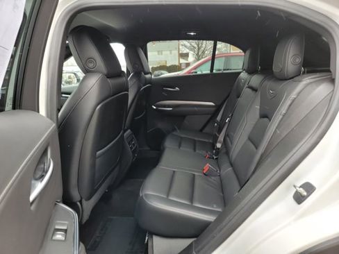 Used 2024 Cadillac XT4 Premium Luxury image 20