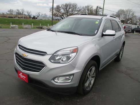 Used 2017 Chevrolet Equinox Premier w/ Enhanced Convenience Package image 11