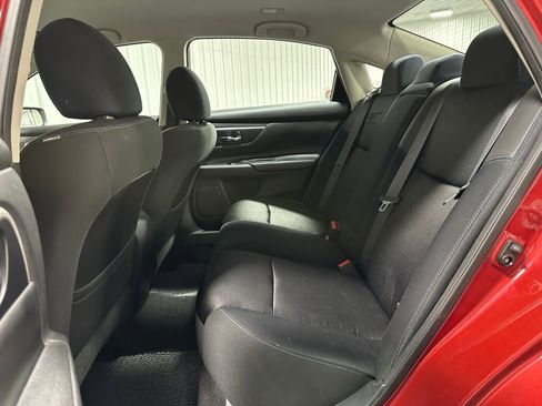 Used 2016 Nissan Altima 2.5 SR image 10