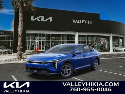 New 2025 Kia K4 LXS