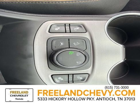 Used 2024 GMC Terrain AT4 AWD/4WD image 31
