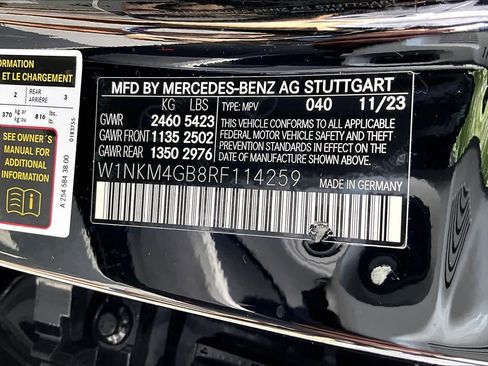 Used 2024 Mercedes-Benz GLC 300 image 32