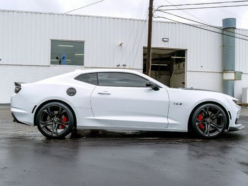 Used 2023 Chevrolet Camaro SS image 3