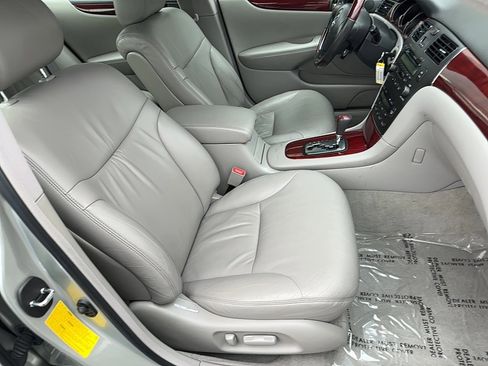 Used 2003 Lexus ES 330 image 18