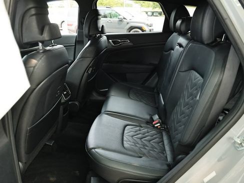 Used 2023 Kia Sportage X-Line w/ X-Line Premium Package AWD/4WD image 24
