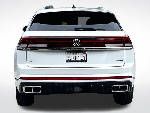 Certified 2024 Volkswagen Atlas Cross Sport SEL Premium R-Line AWD/4WD image 3