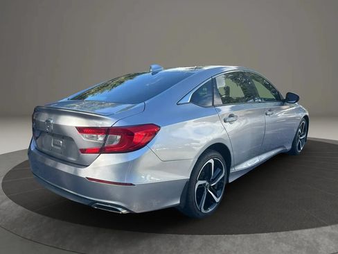 Used 2019 Honda Accord Sport image 9