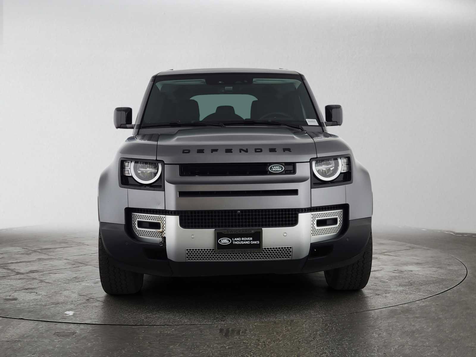 Used 2023 Land Rover Defender 110 S AWD/4WD image 8
