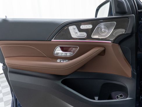 New 2026 Mercedes-Benz GLE 53 AMG 4MATIC image 11