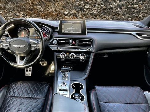 Used 2019 Genesis G70 3.3T Advanced w/ Sport Package image 14