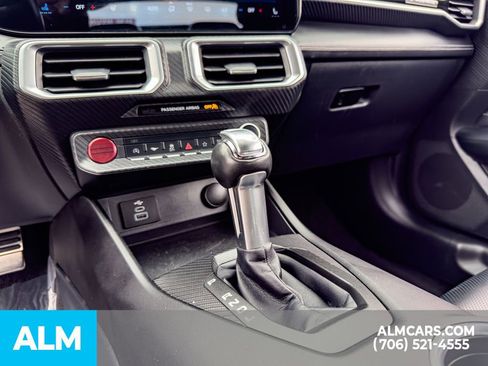Used 2025 Ford Mustang Premium RWD image 29