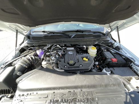 New 2026 RAM 3500 Tradesman AWD/4WD image 39
