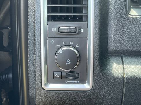 Used 2018 RAM 2500 Power Wagon w/ Luxury Group AWD/4WD image 28