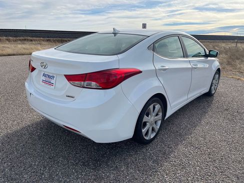 Used 2012 Hyundai Elantra Limited image 5