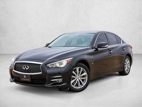 Used 2015 INFINITI Q50 2.0t w/ Moonroof Package image 1