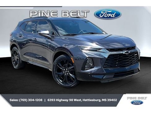 Used 2021 Chevrolet Blazer RS w/ Enhanced Convenience Package FWD image 1