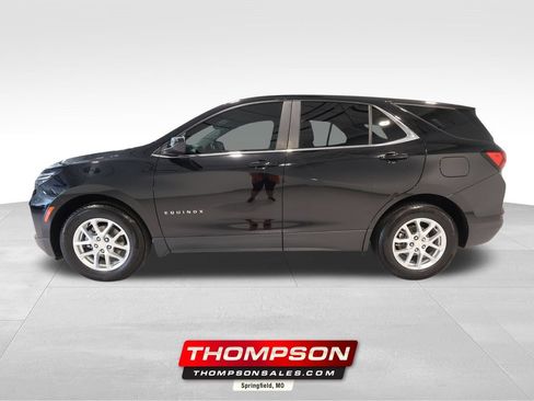 Used 2024 Chevrolet Equinox LT FWD image 1