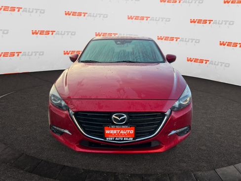 Used 2017 MAZDA MAZDA3 Grand Touring image 8