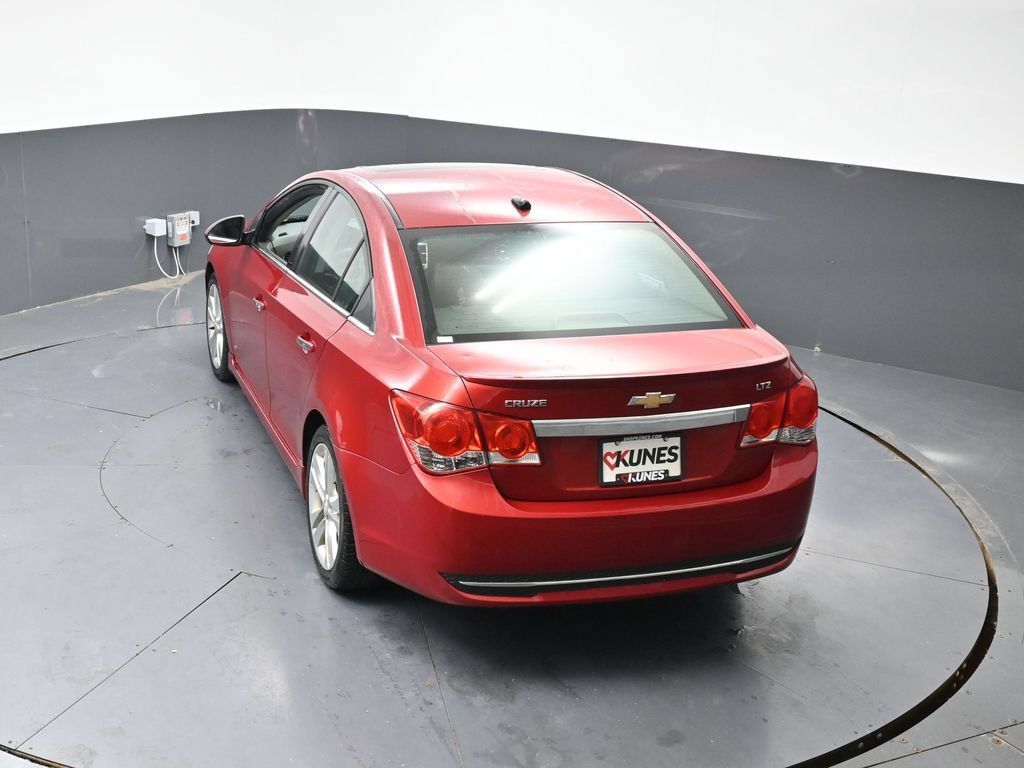 Used 2014 Chevrolet Cruze LTZ w/ Sun, Sound and Sport Package FWD image 21