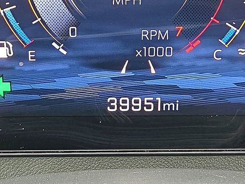 Certified 2024 Chevrolet Traverse LT AWD/4WD image 23