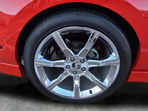 Used 2011 Ford Mustang GT Premium w/ Comfort Pkg RWD image 11