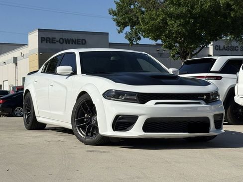 Used 2021 Dodge Charger Scat Pack RWD image 2