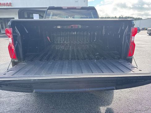 Used 2021 Chevrolet Silverado 1500 Custom Trail Boss image 17