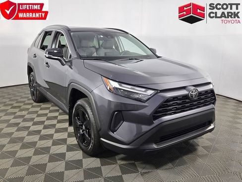 Used 2025 Toyota RAV4 XLE w/ Convenience Package FWD image 1