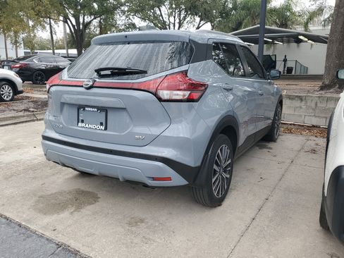 Certified 2023 Nissan Kicks SV image 8