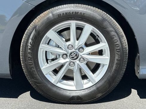Used 2025 Toyota Camry LE FWD image 30