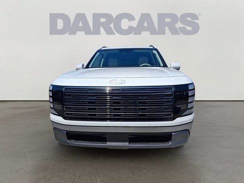 Used 2026 Hyundai Palisade SEL FWD image 2