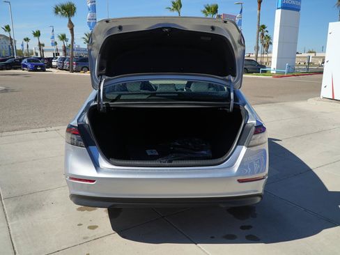 Used 2026 Honda Accord SE image 7