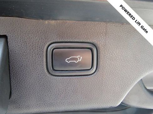 Used 2019 Kia Sorento SX image 7