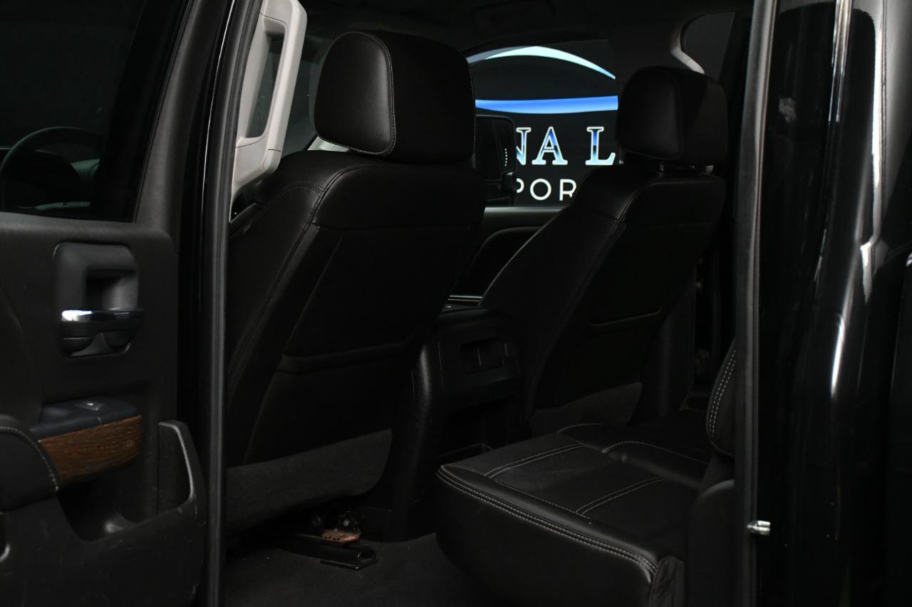 Used 2019 GMC Sierra 2500 Denali w/ Duramax Plus Package AWD/4WD image 29
