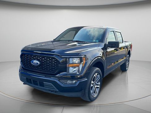 Used 2023 Ford F150 XL w/ STX Appearance Package AWD/4WD image 4