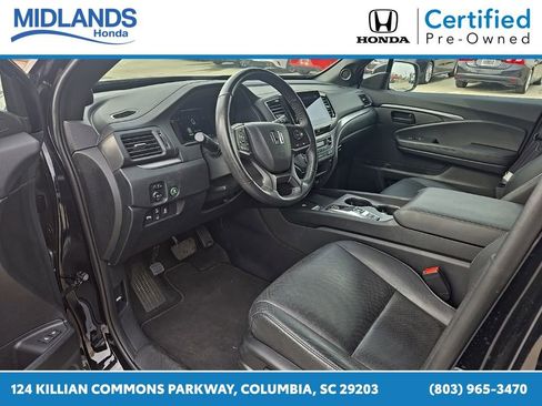 Certified 2024 Honda Passport EX-L image 13