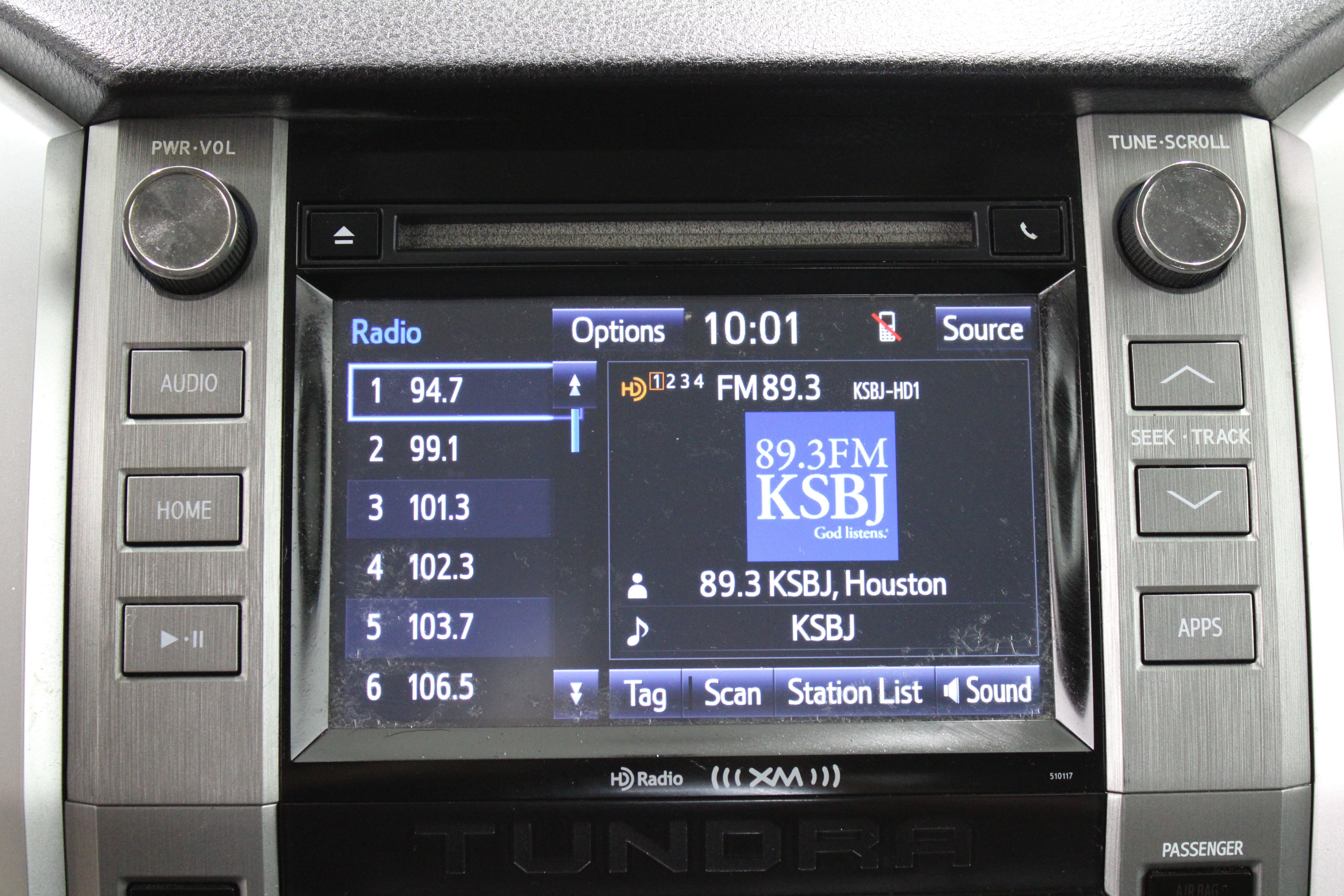 Used 2017 Toyota Tundra SR5 RWD image 18
