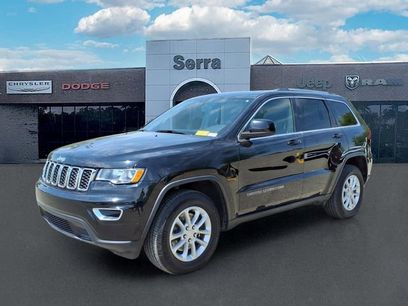 Used 2021 Jeep Grand Cherokee Laredo